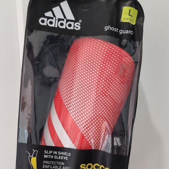 Adidas soccer shin guards - Picture 1 of 4